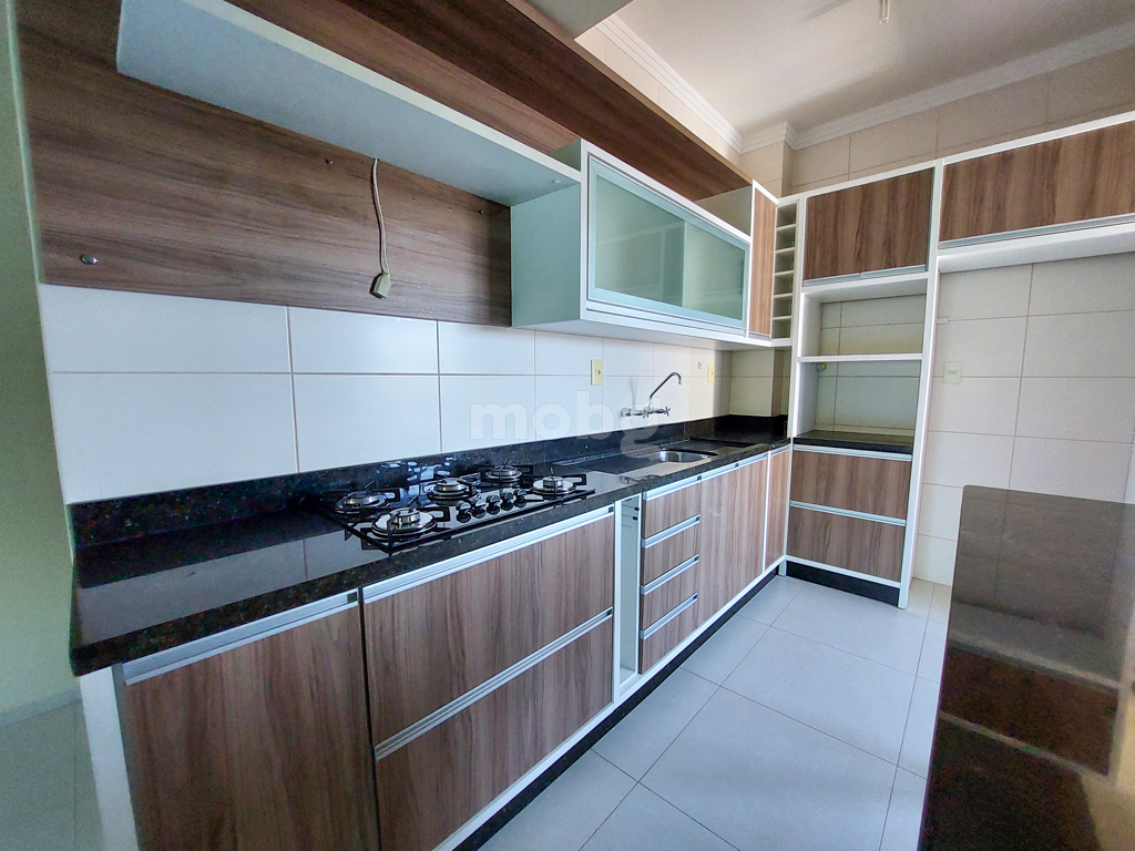 Apartamento para alugar com 2 quartos