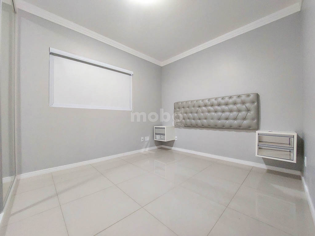 Apartamento para alugar com 2 quartos
