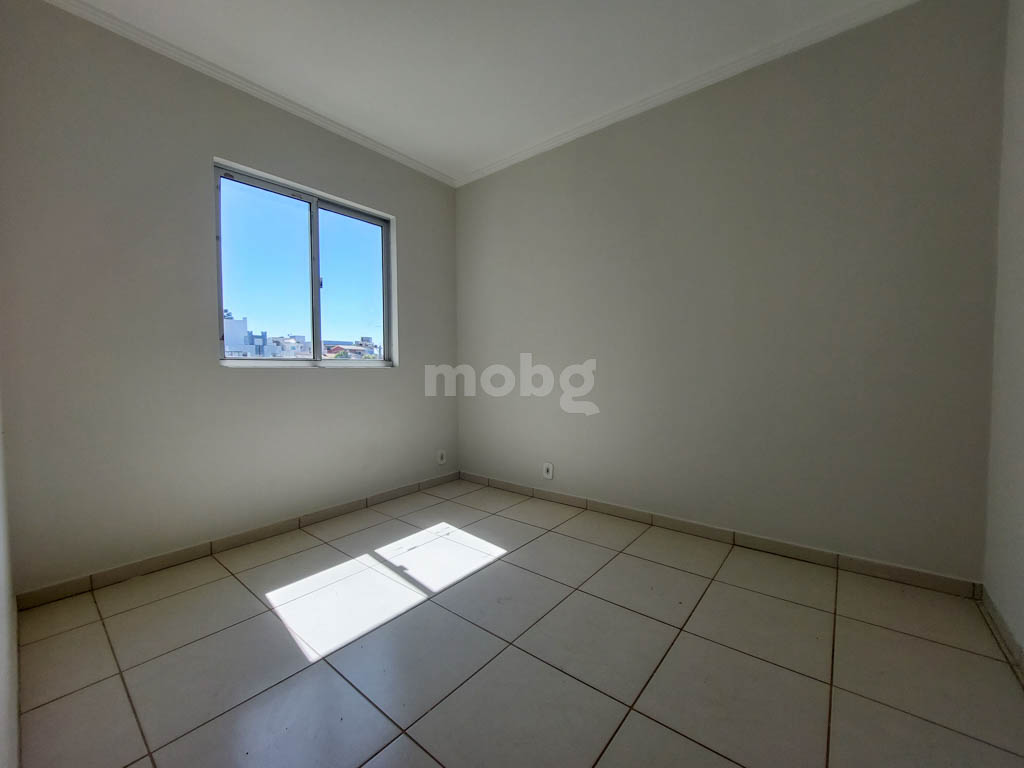 Apartamento para alugar com 2 quartos