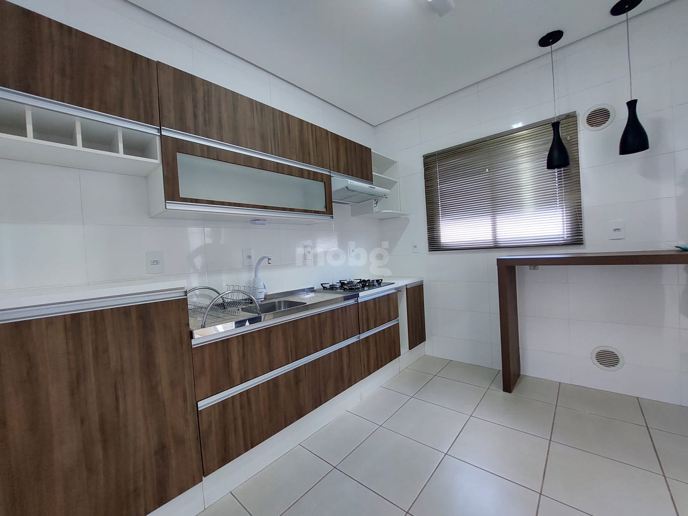Apartamento para alugar com 2 quartos