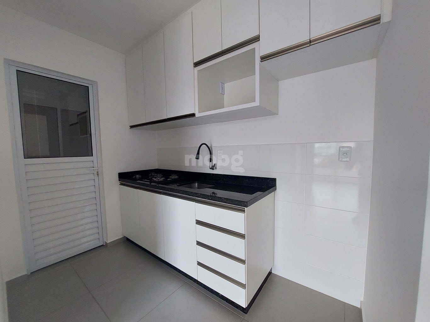 Apartamento para alugar com 2 quartos