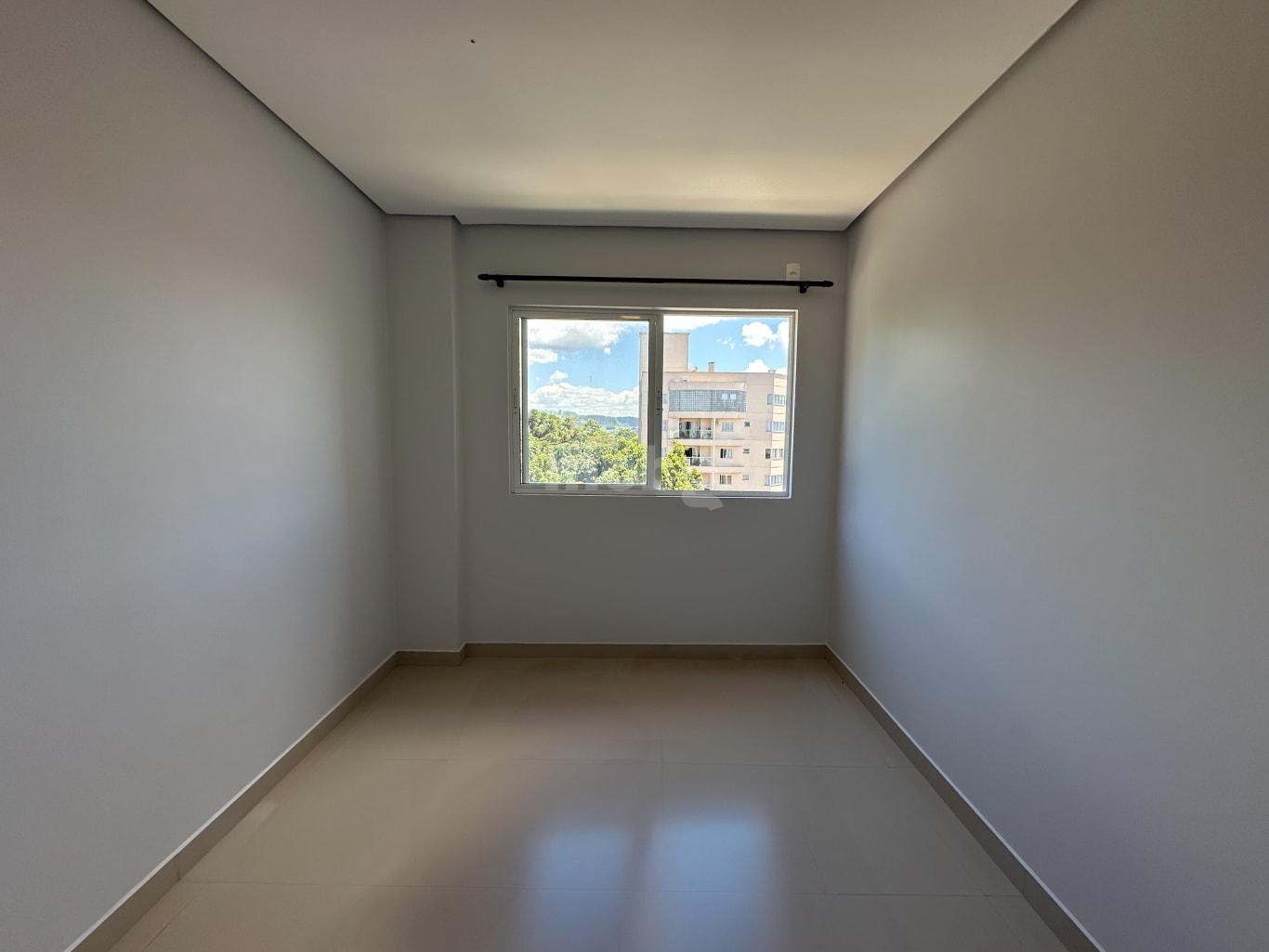 Apartamento para alugar com 2 quartos