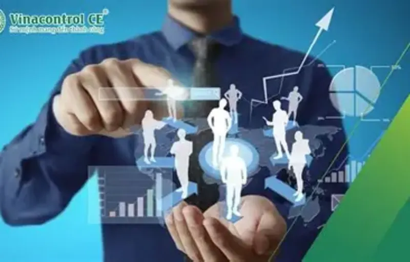 Xây dựng hệ thống quản lý danh mục và bảo mật người dùng bền vững