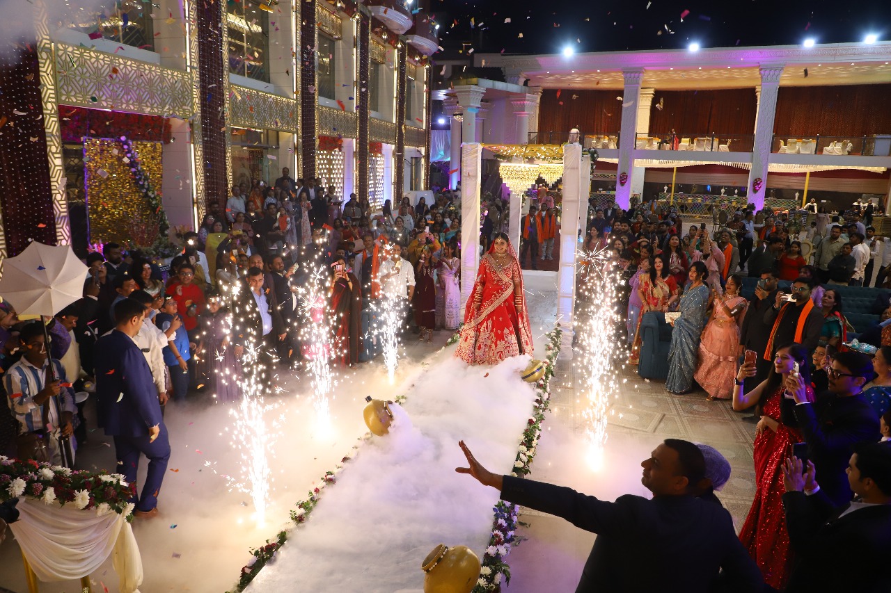 Hotel Mukut Regency Banquet Hall & Wedding Venue