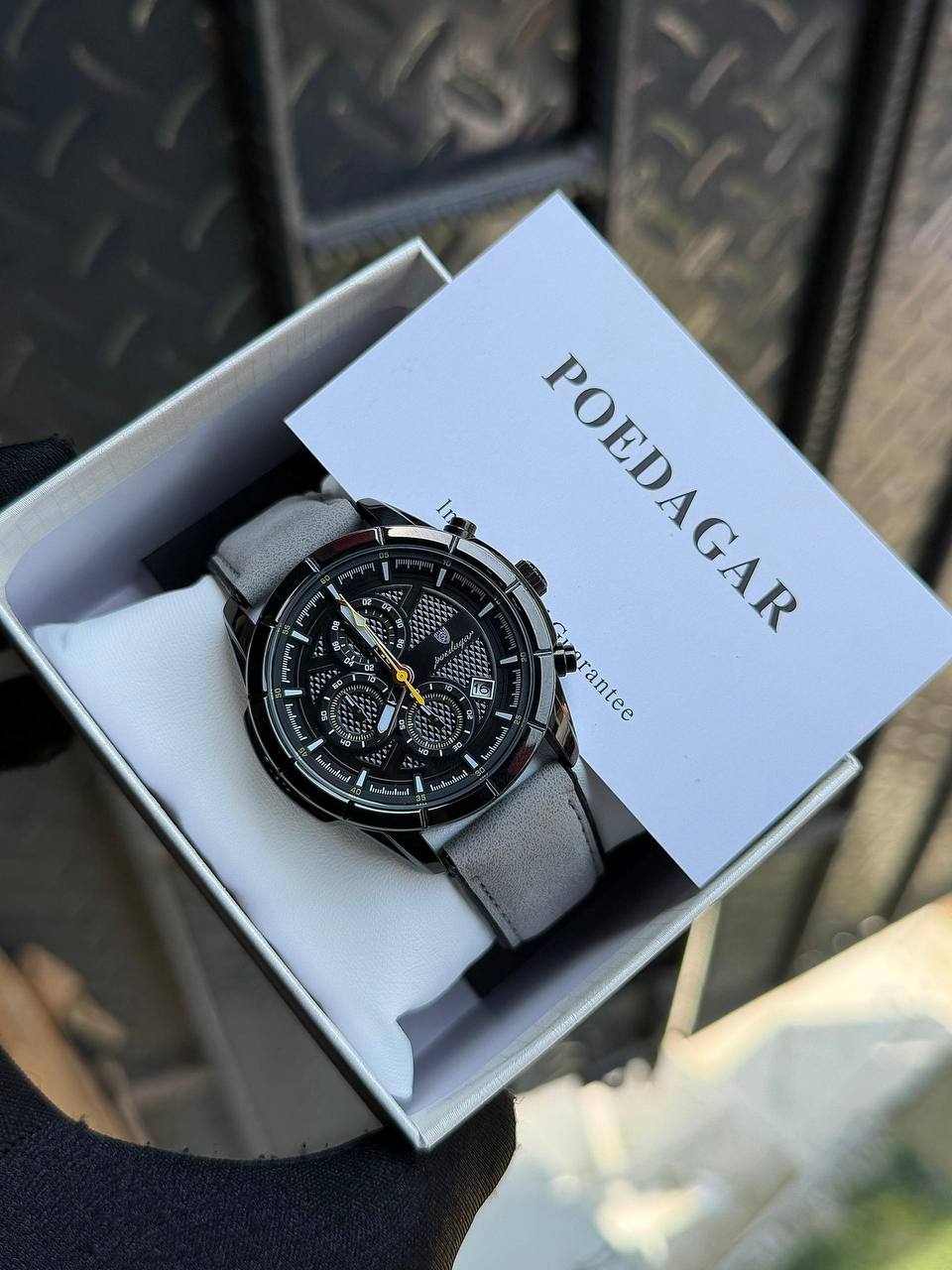 Poedagar Classic Chronograph Watch
