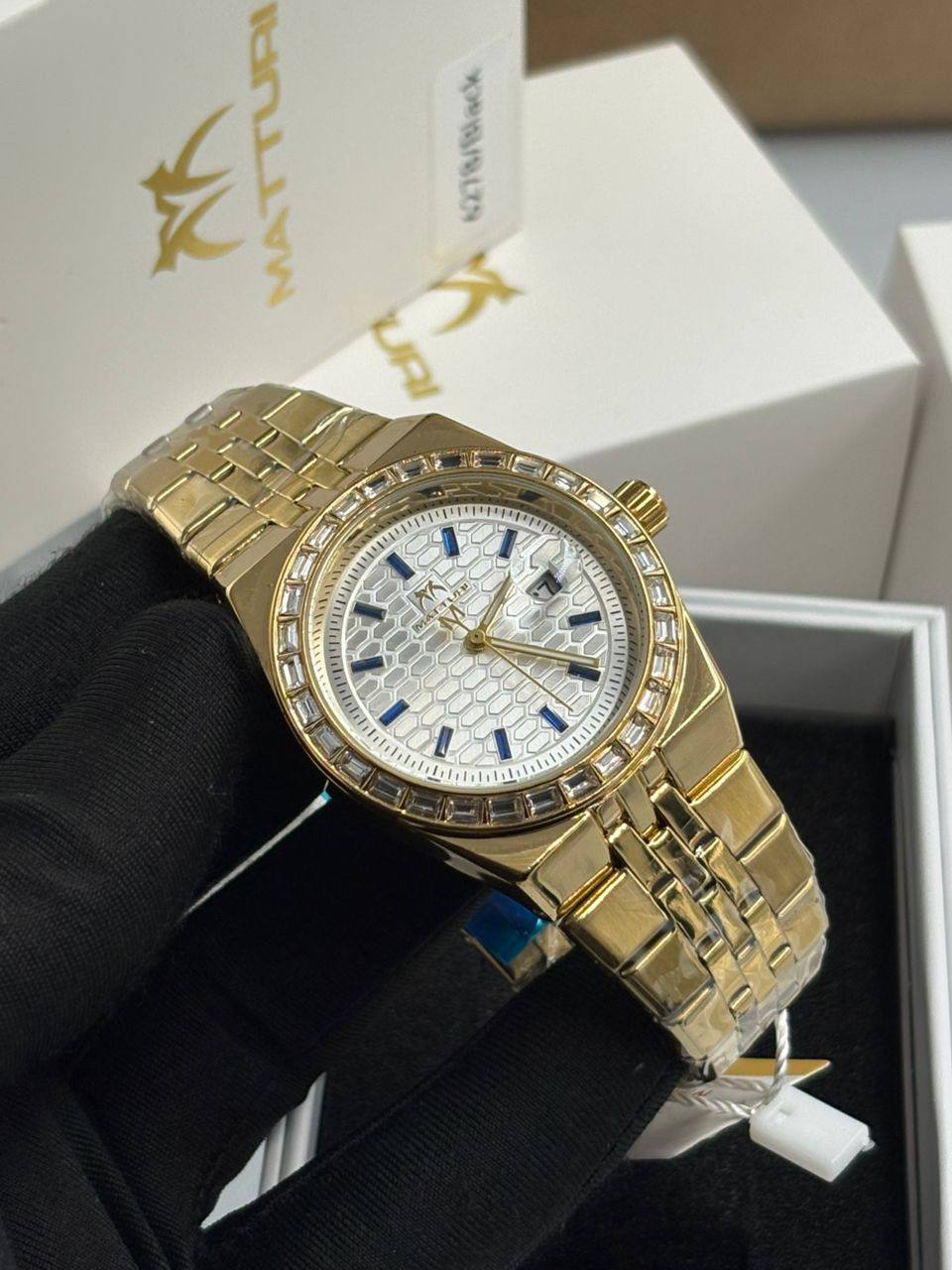 Matturi Classic Gold Luxury Watch 2