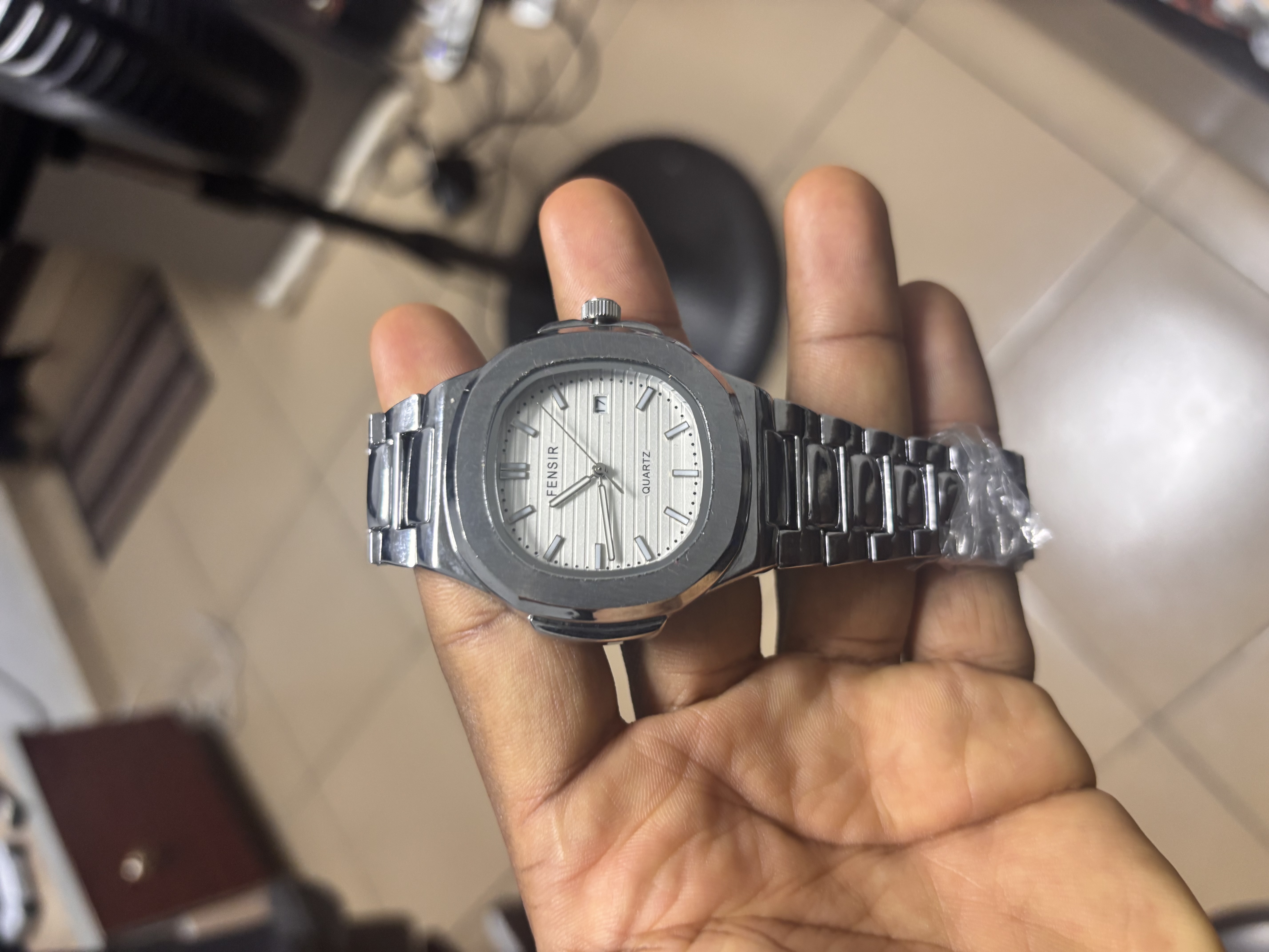 Fensir Quartz Stainless Steel Watch 1
