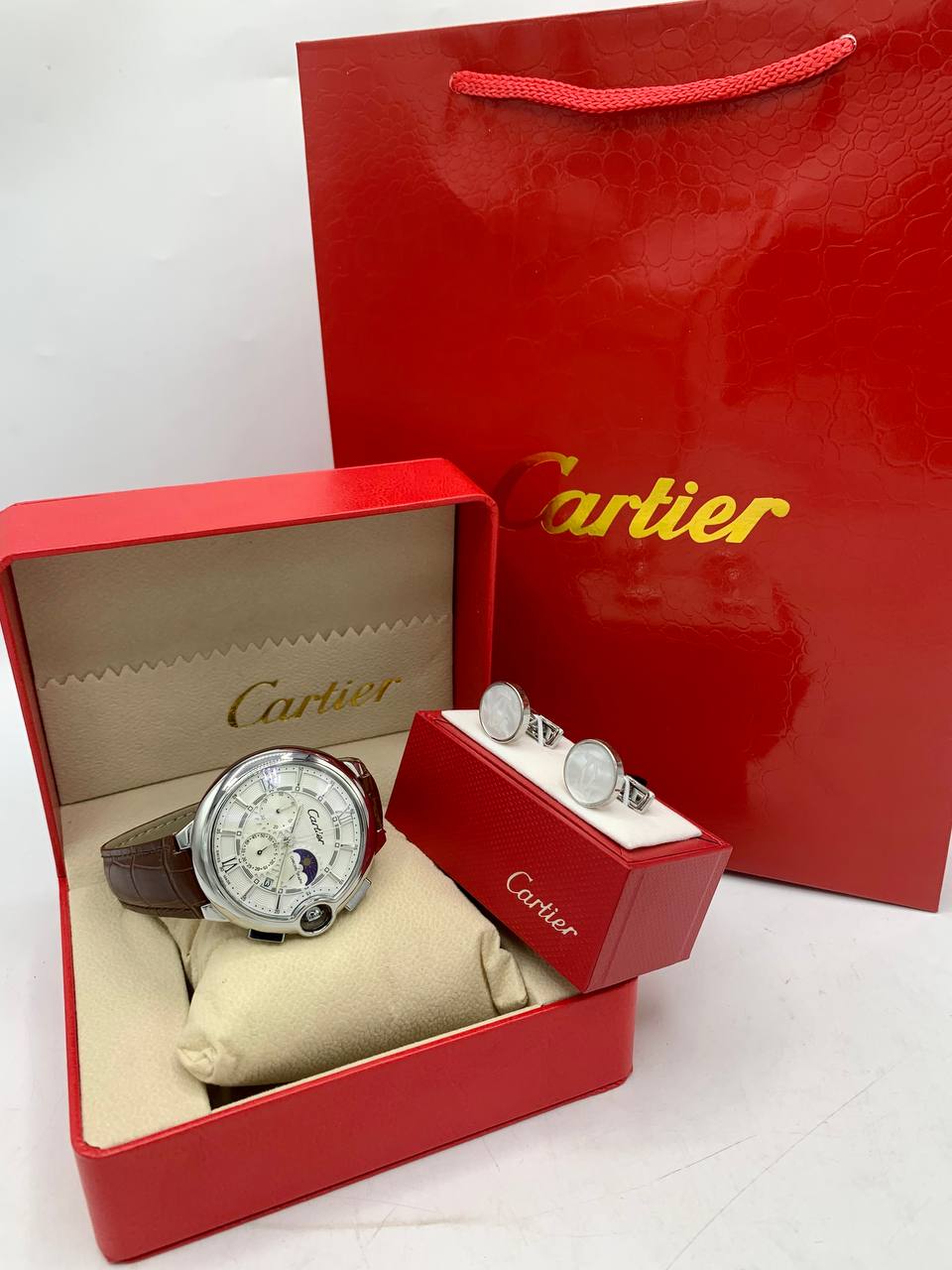 Cartier Ballon Bleu de Cartier Chronograph Moonphase 2