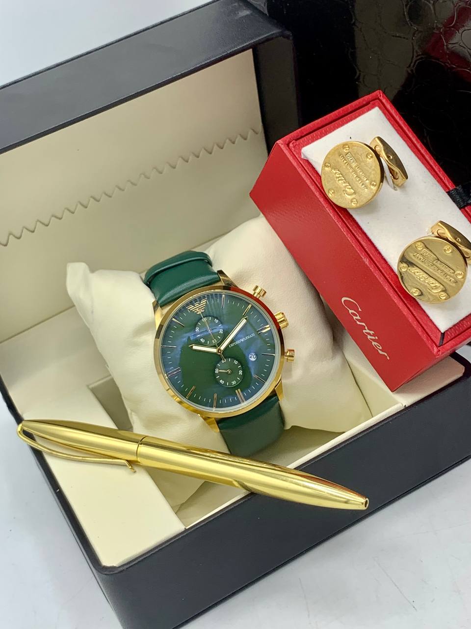 Emporio Armani Men's Chronograph Green Dial  2