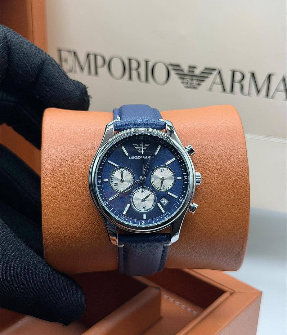 Emporio Armani Classic Chronograph 4