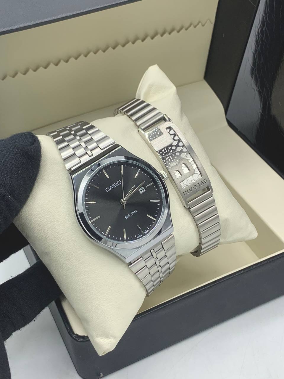 Casio Men's Minimalist Black Stainless Steel Watch & Bracelet Gift Set 2