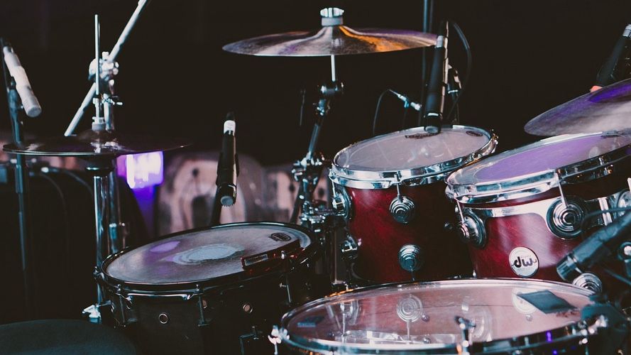Music camps for kids: Day vs overnight