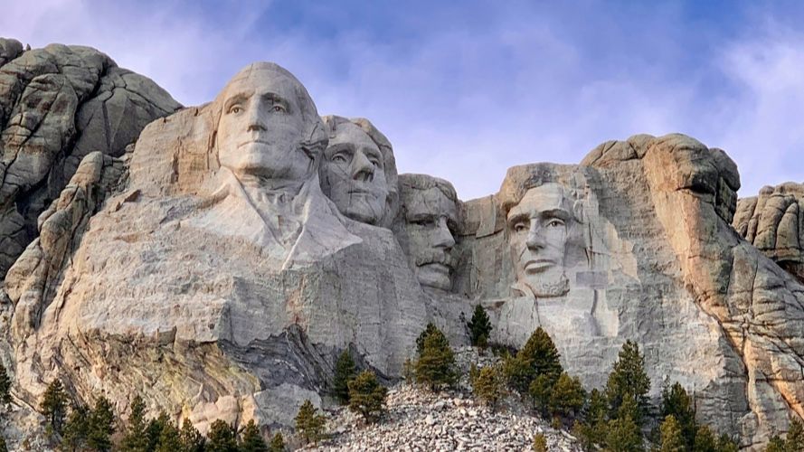 The best summer camps in South Dakota, USA.