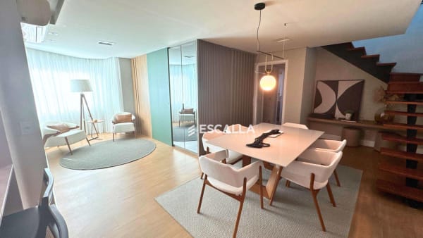 Cobertura duplex mobiliada à venda no bairro Bucarein | Residencial London