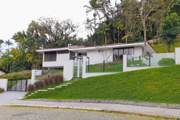 Casa à venda no bairro América