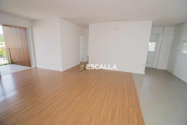 Apartamento à venda no Centro de Campo Alegre Naturale Residence