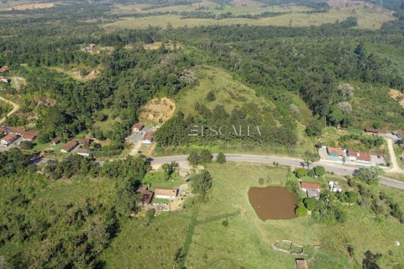 Sítio à venda em São João do Itaperiú