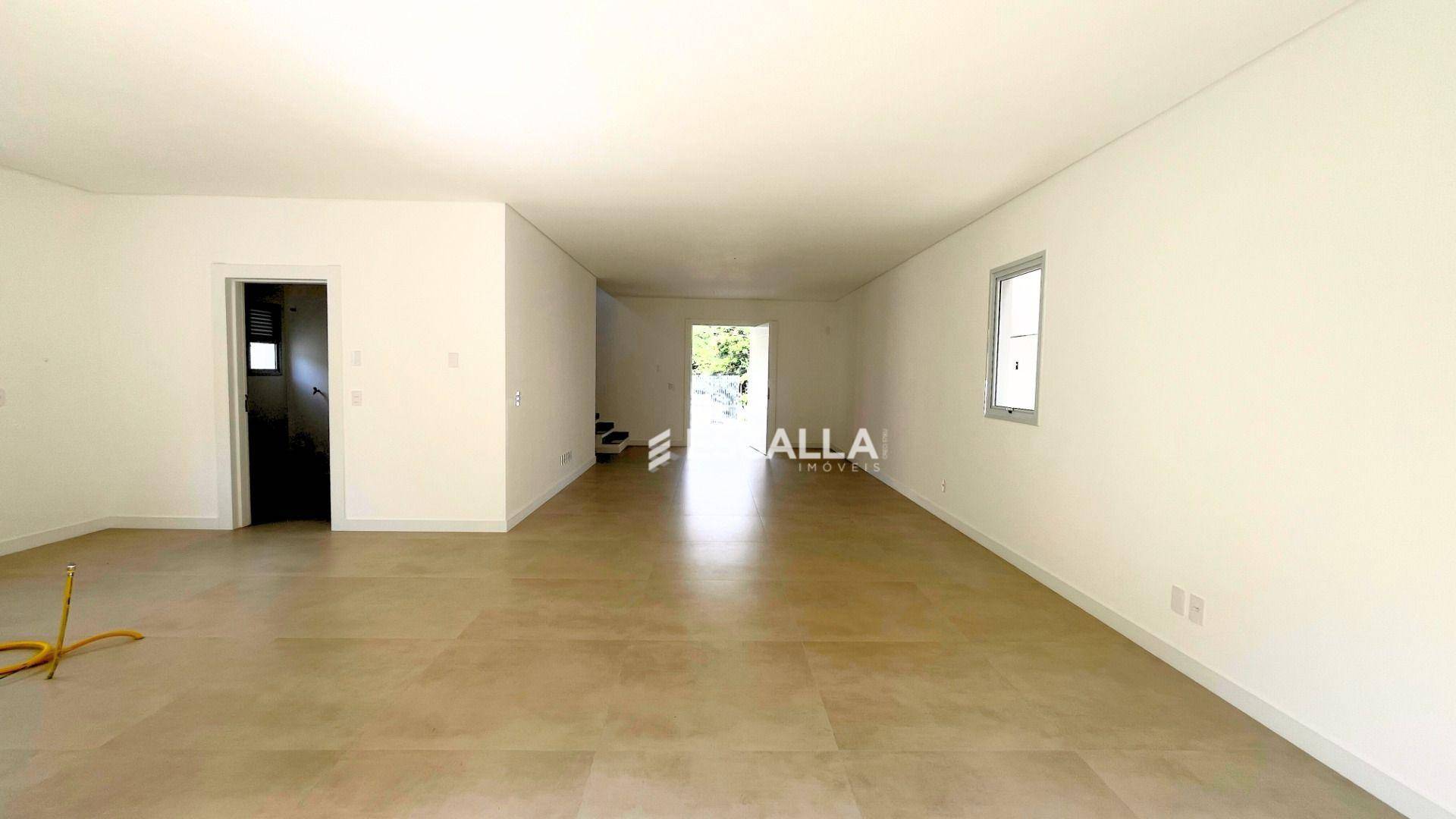 Casa à venda no bairro Glória | Joinville - SC