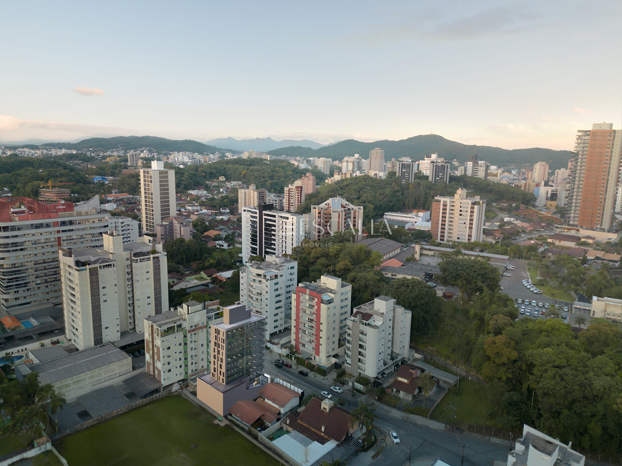 Lançamento de salas comerciais no bairro Glória | High to Work