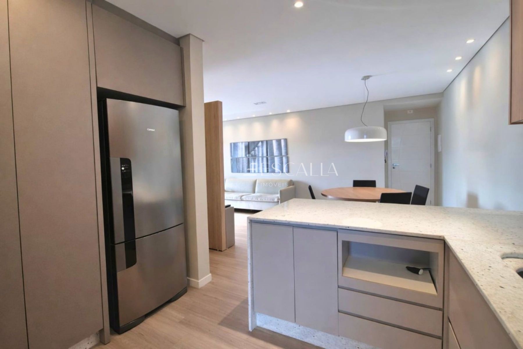 Apartamento semimobiliado a venda no bairro América | The One
