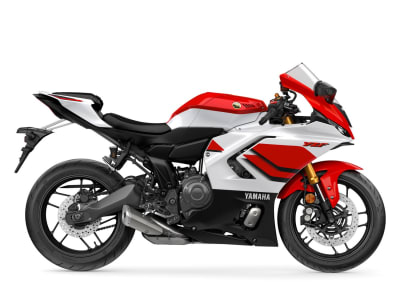 Yamaha R7