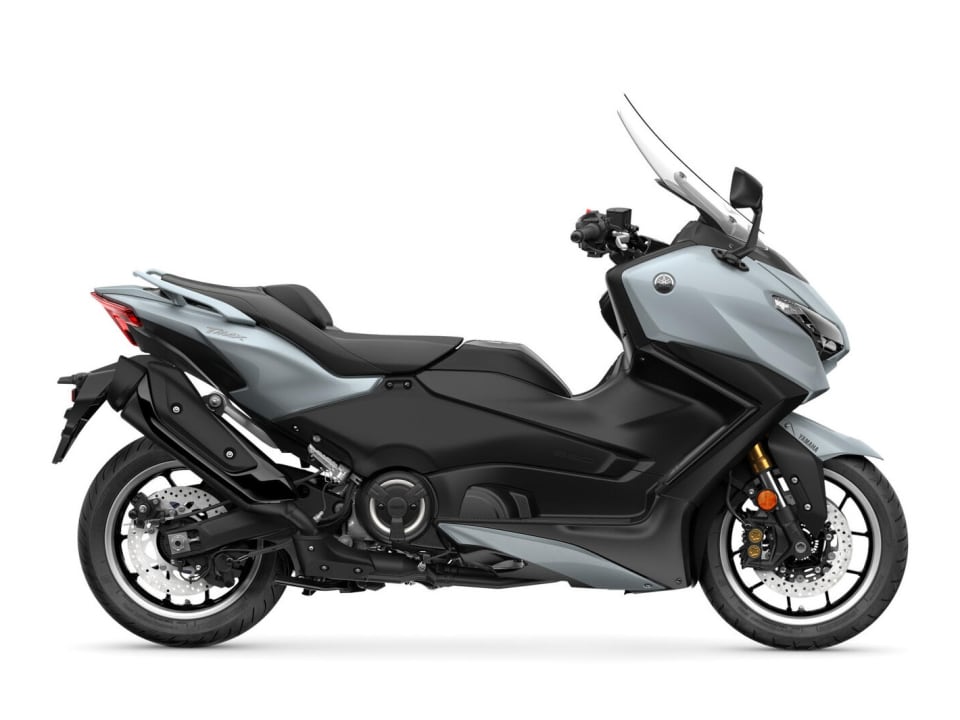 Yamaha TMAX Tech MAX görsel 1