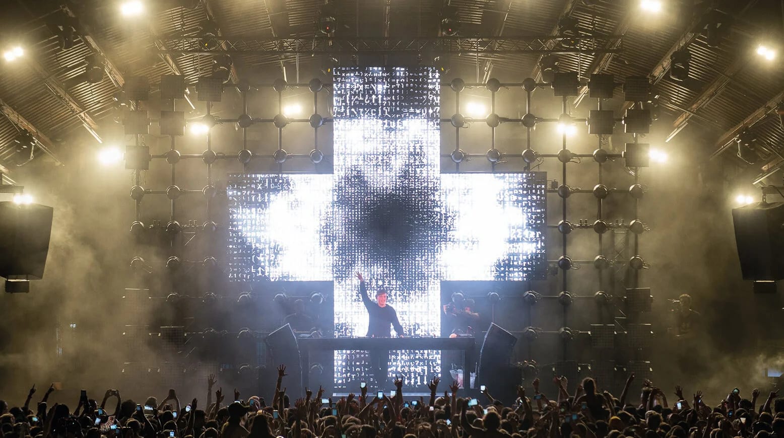 Martin Garrix live show visuals by Comix