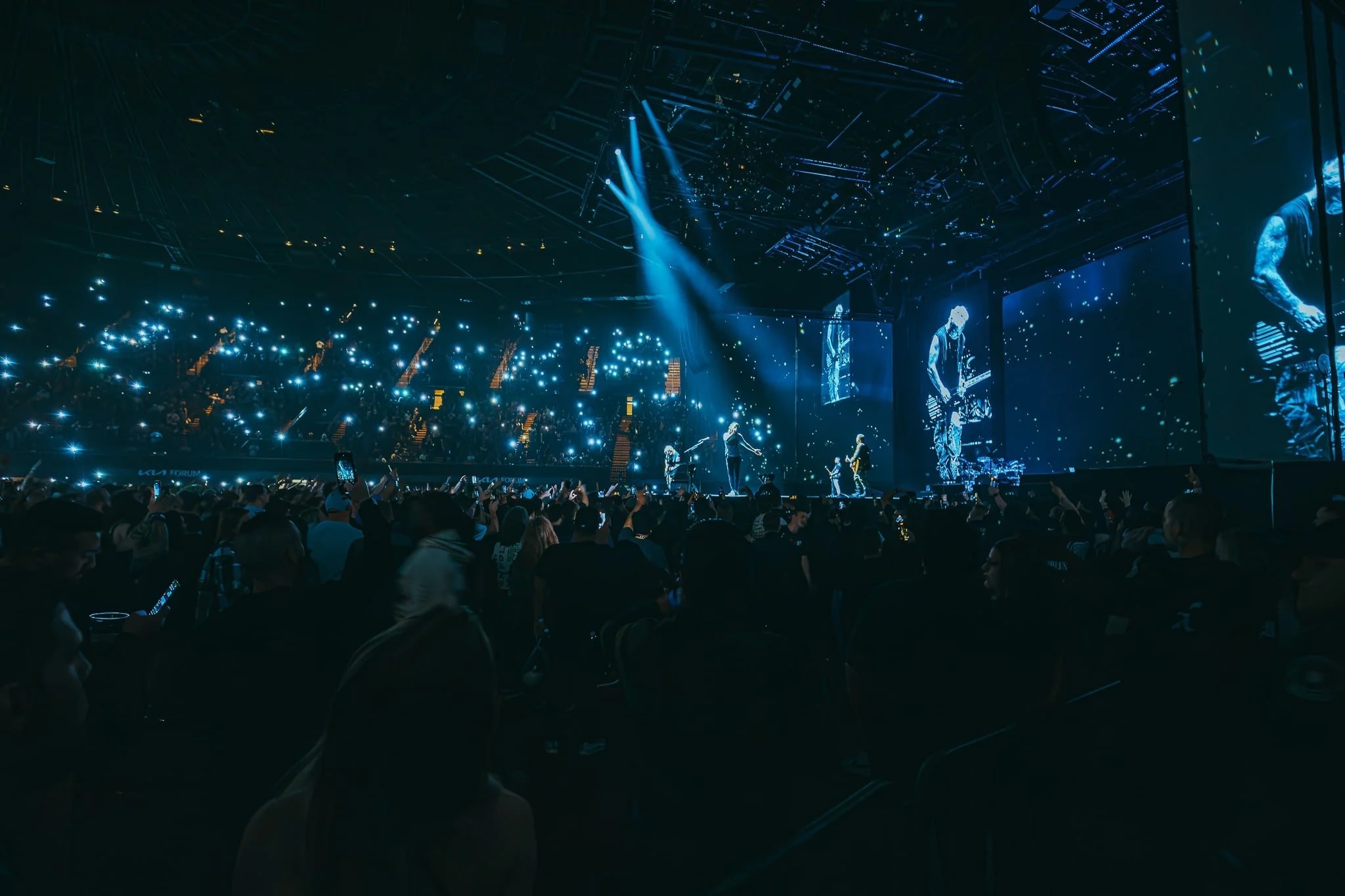 Avenged Sevenfold tour stage visuals by Comix