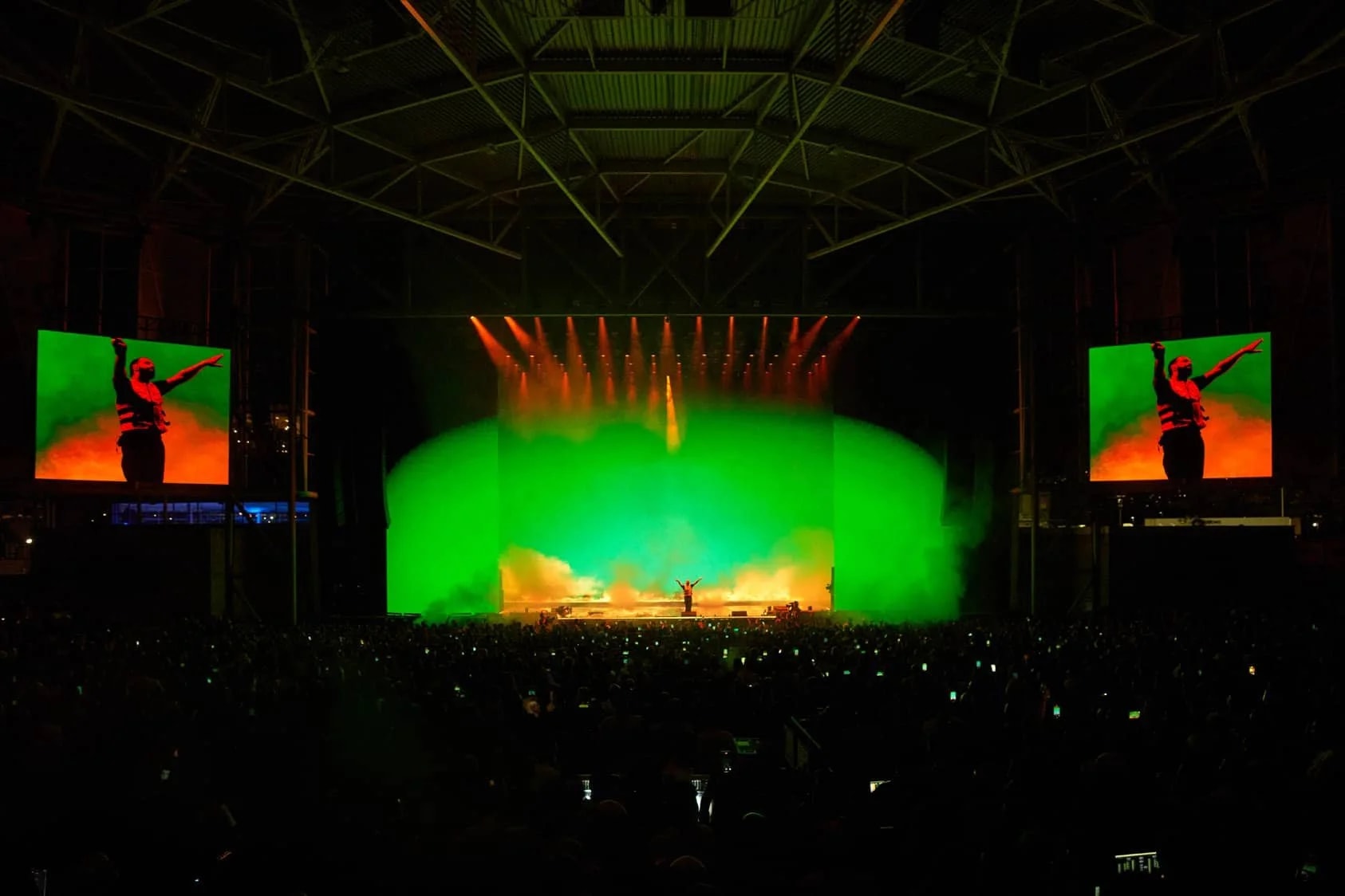 Drake Honestly Nevermind tour visuals by Comix