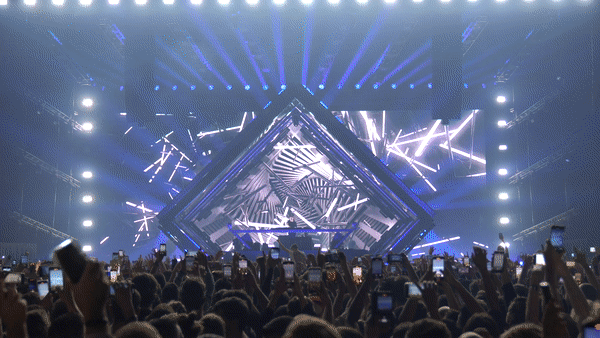 Hardwell live tour visuals by Comix