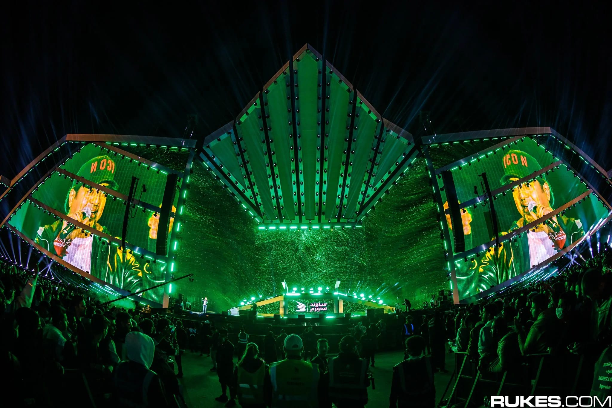 MDL Beast Soundstorm festival visuals by Comix