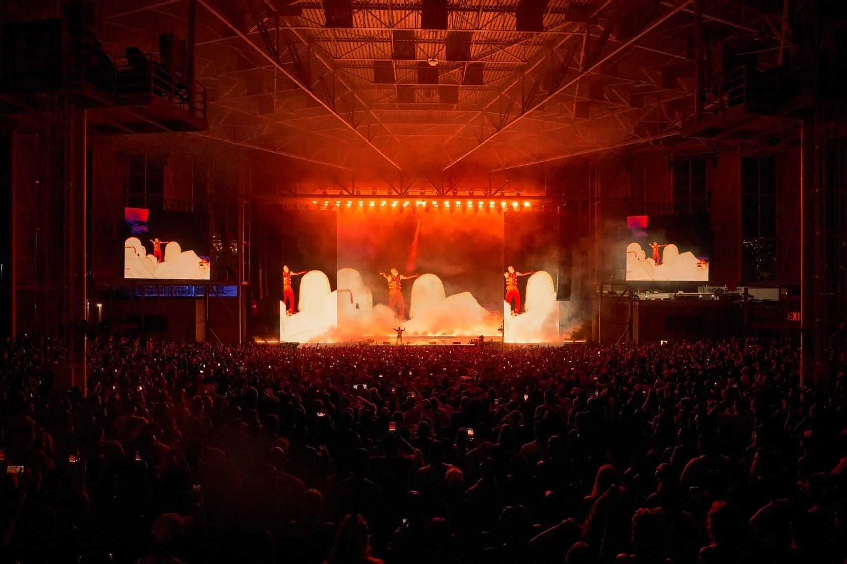 Drake Honestly Nevermind tour visuals by Comix