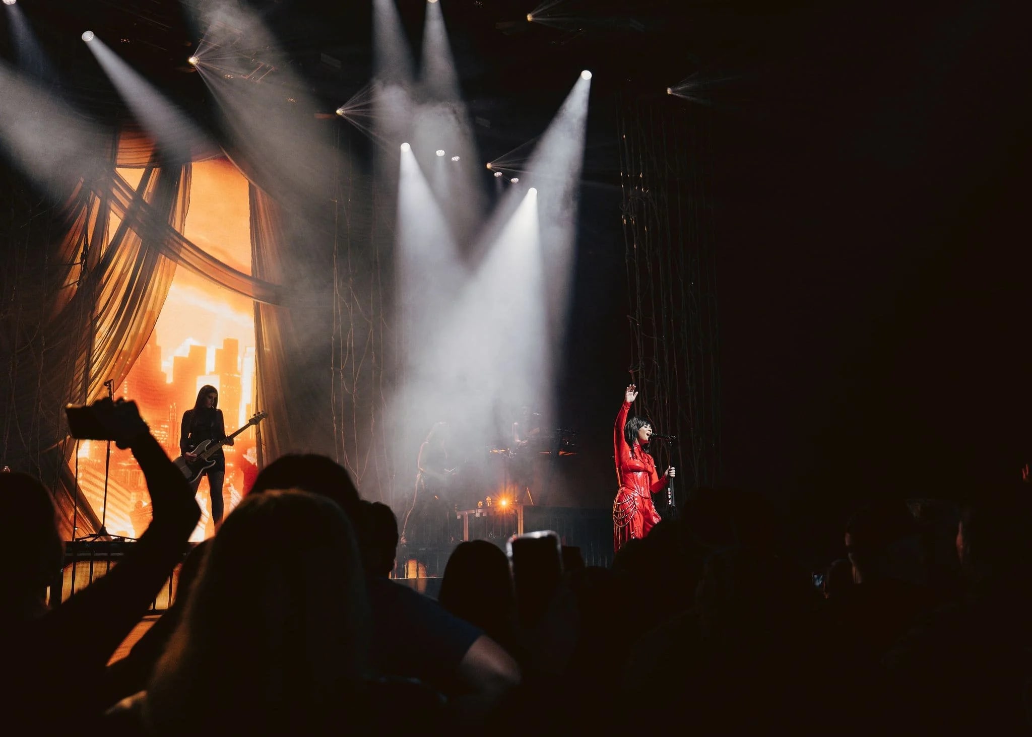 Demi Lovato tour stage visuals by Comix