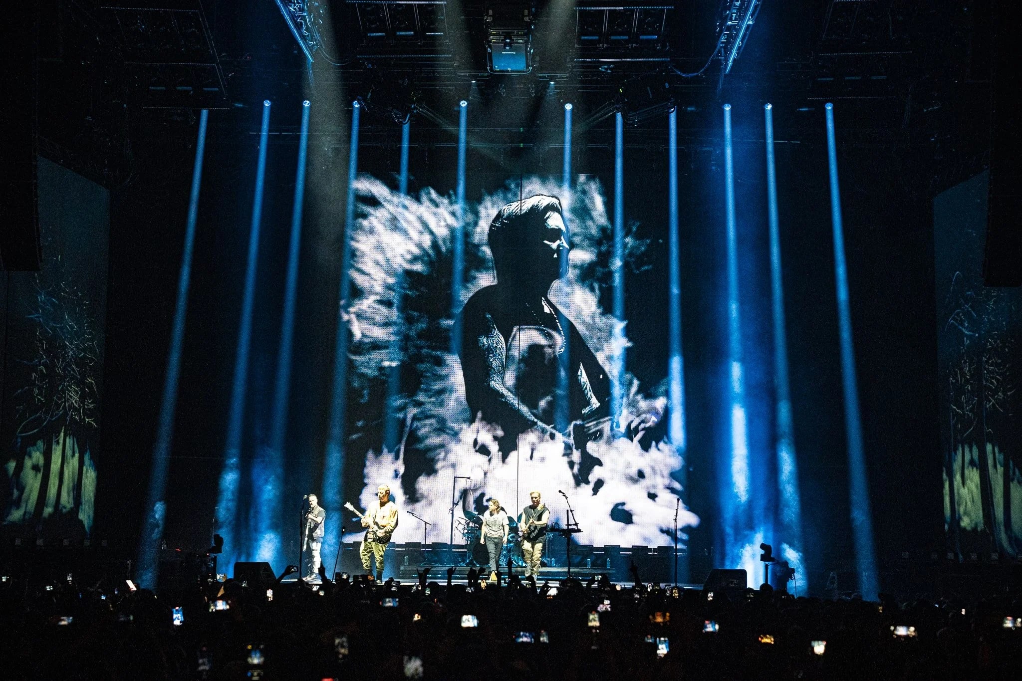 Avenged Sevenfold tour stage visuals by Comix