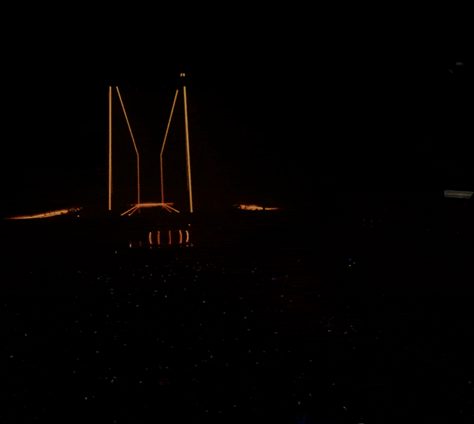 Tiësto Prismatic tour visuals by Comix