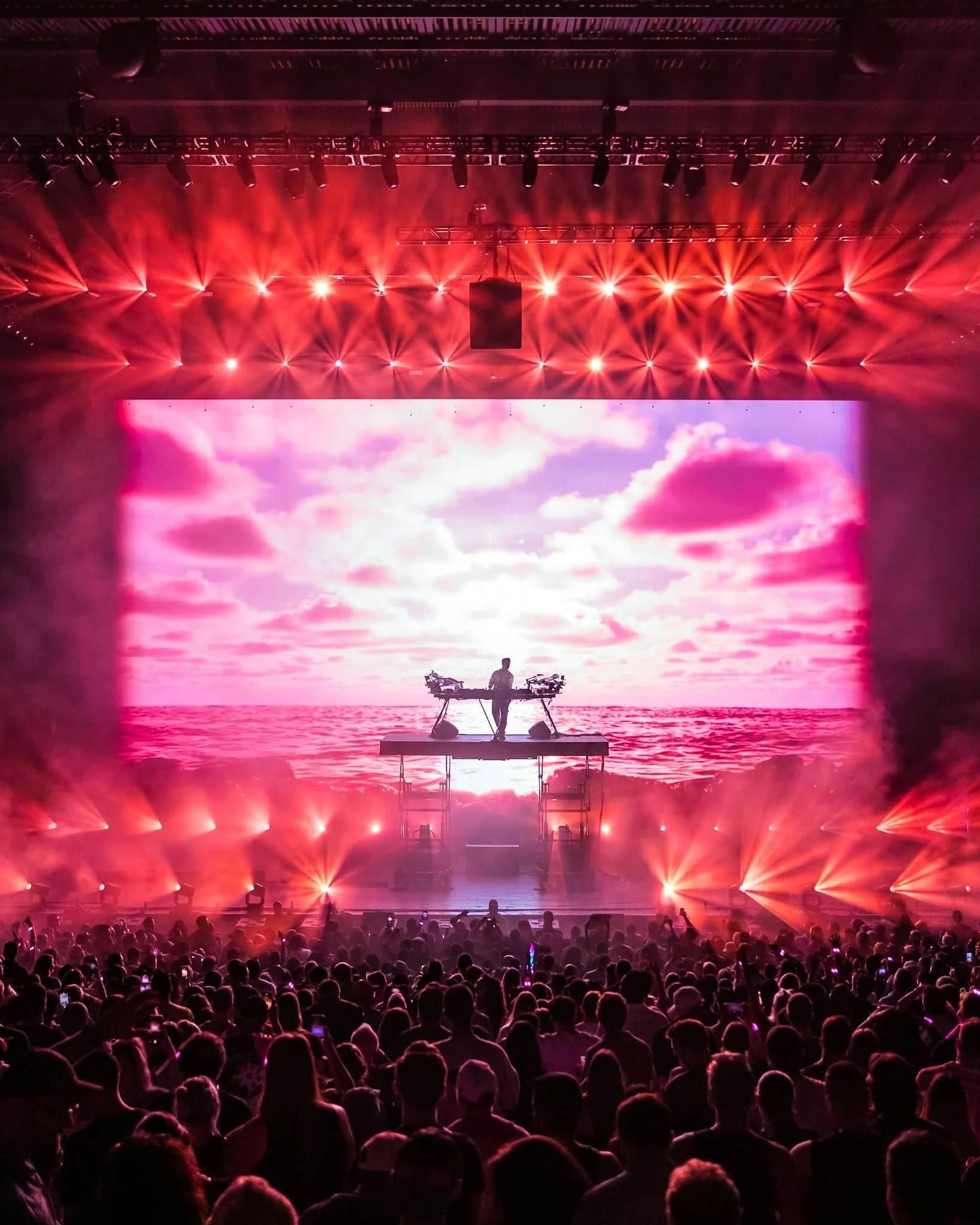 Kygo Sphere Las Vegas show visuals by Comix