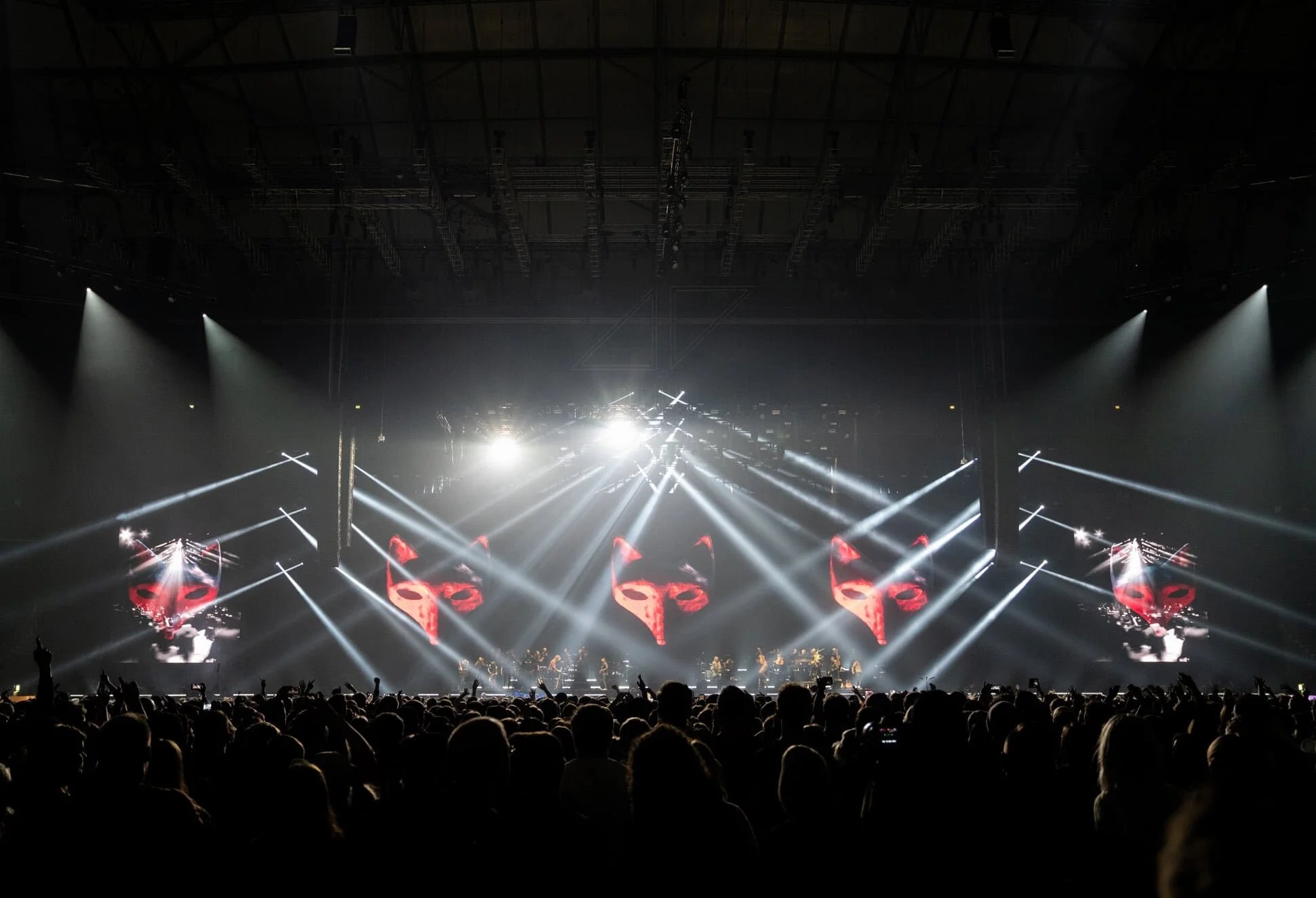 Avicii live tour visuals by Comix