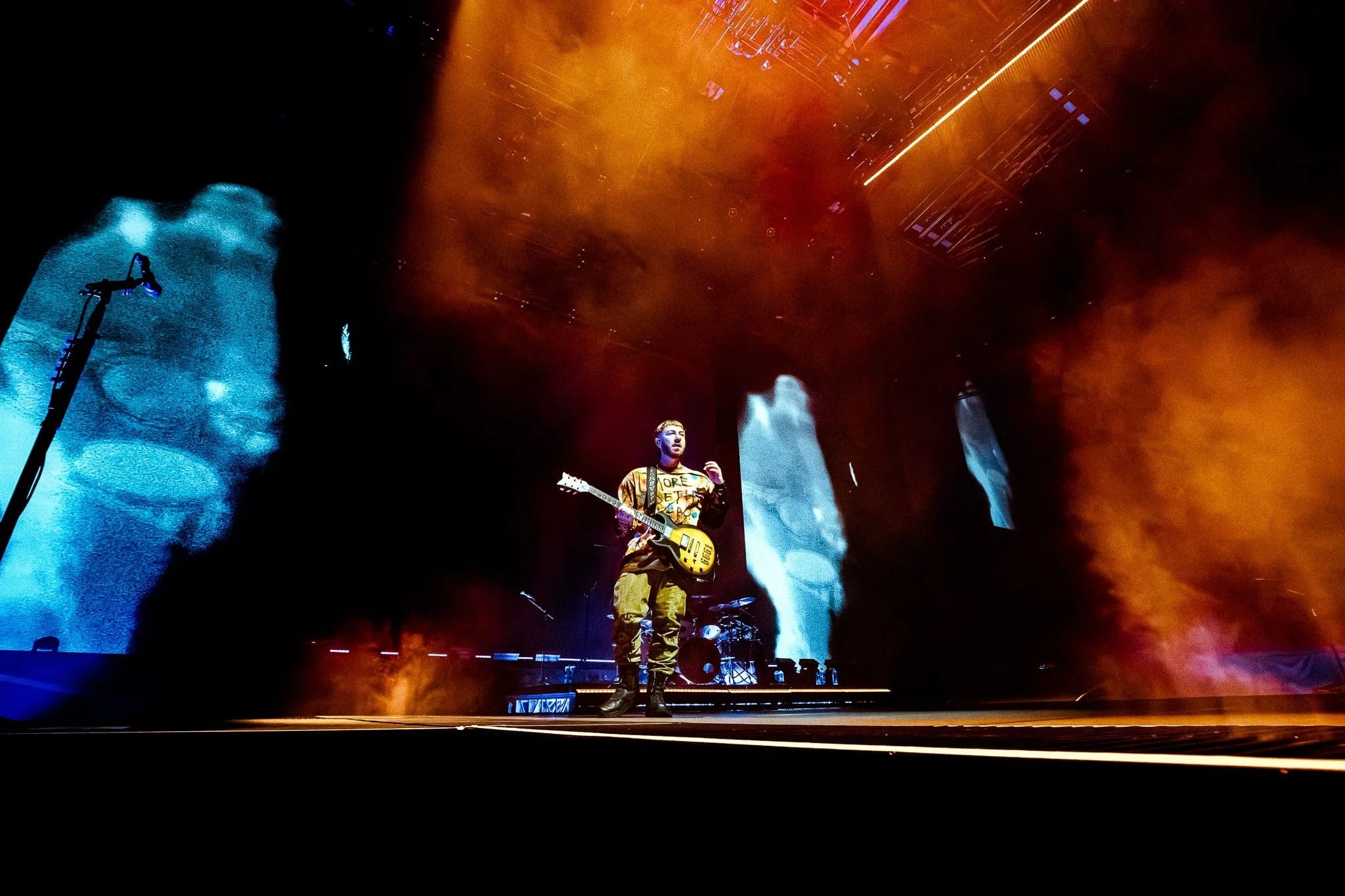 Avenged Sevenfold tour stage visuals by Comix