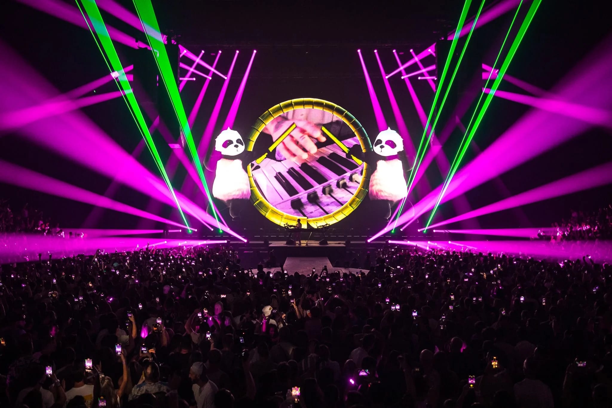 Kygo Sphere Las Vegas show visuals by Comix
