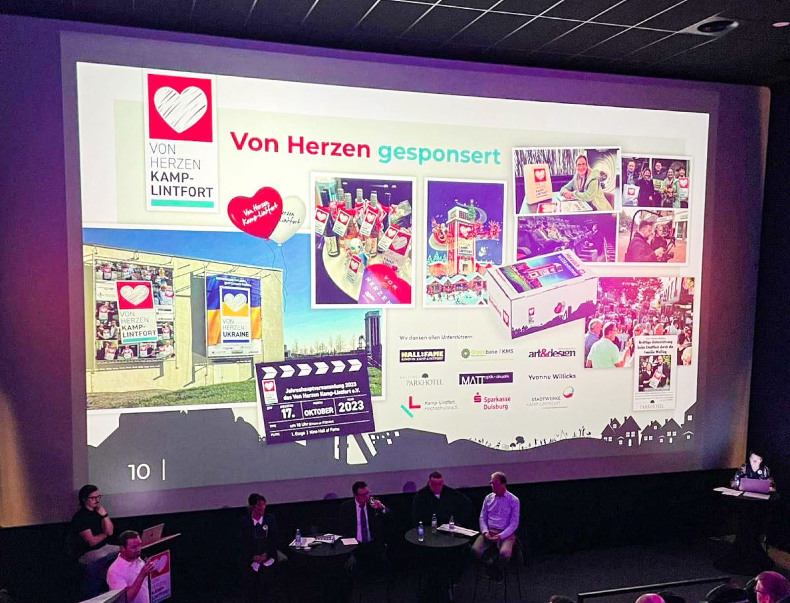 Schnappschuss der Jahreshauptversammlung des Stadtmarketing-Vereins in der Hall of Fame