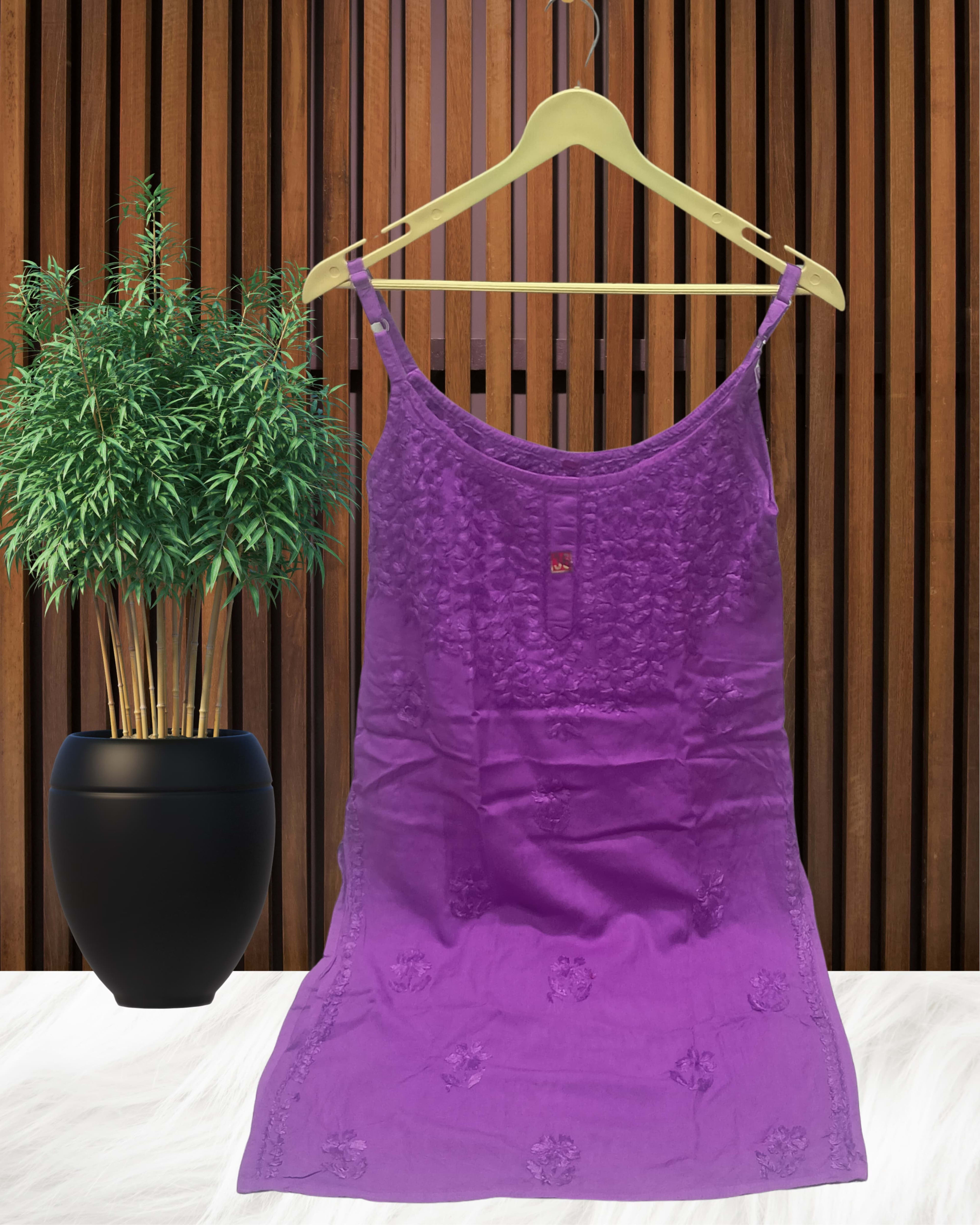 HOOR CHIKANKARI  NOODLE TOP Lucknowi Chikankari - Full view 8