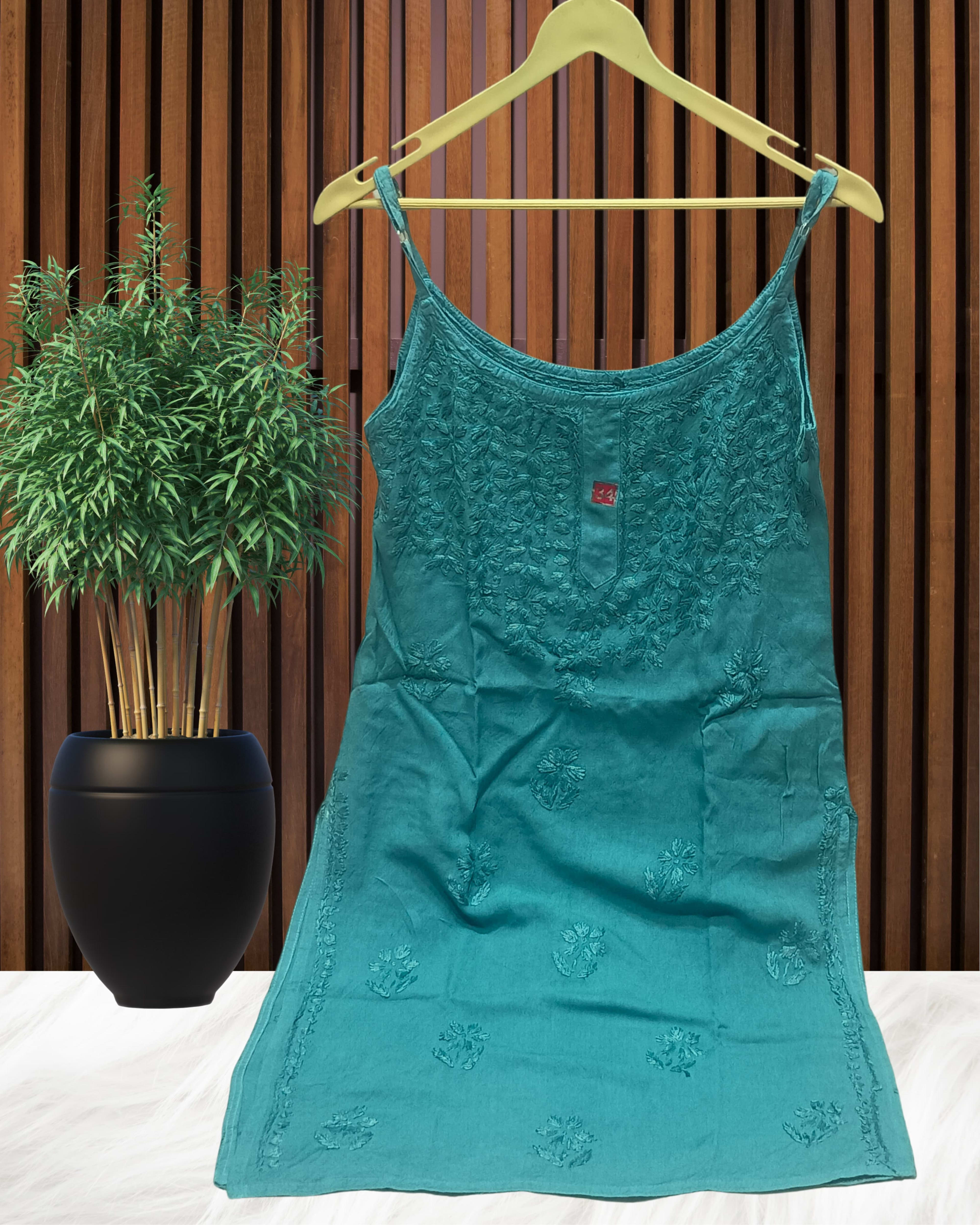 HOOR CHIKANKARI  NOODLE TOP Lucknowi Chikankari - Full view 11