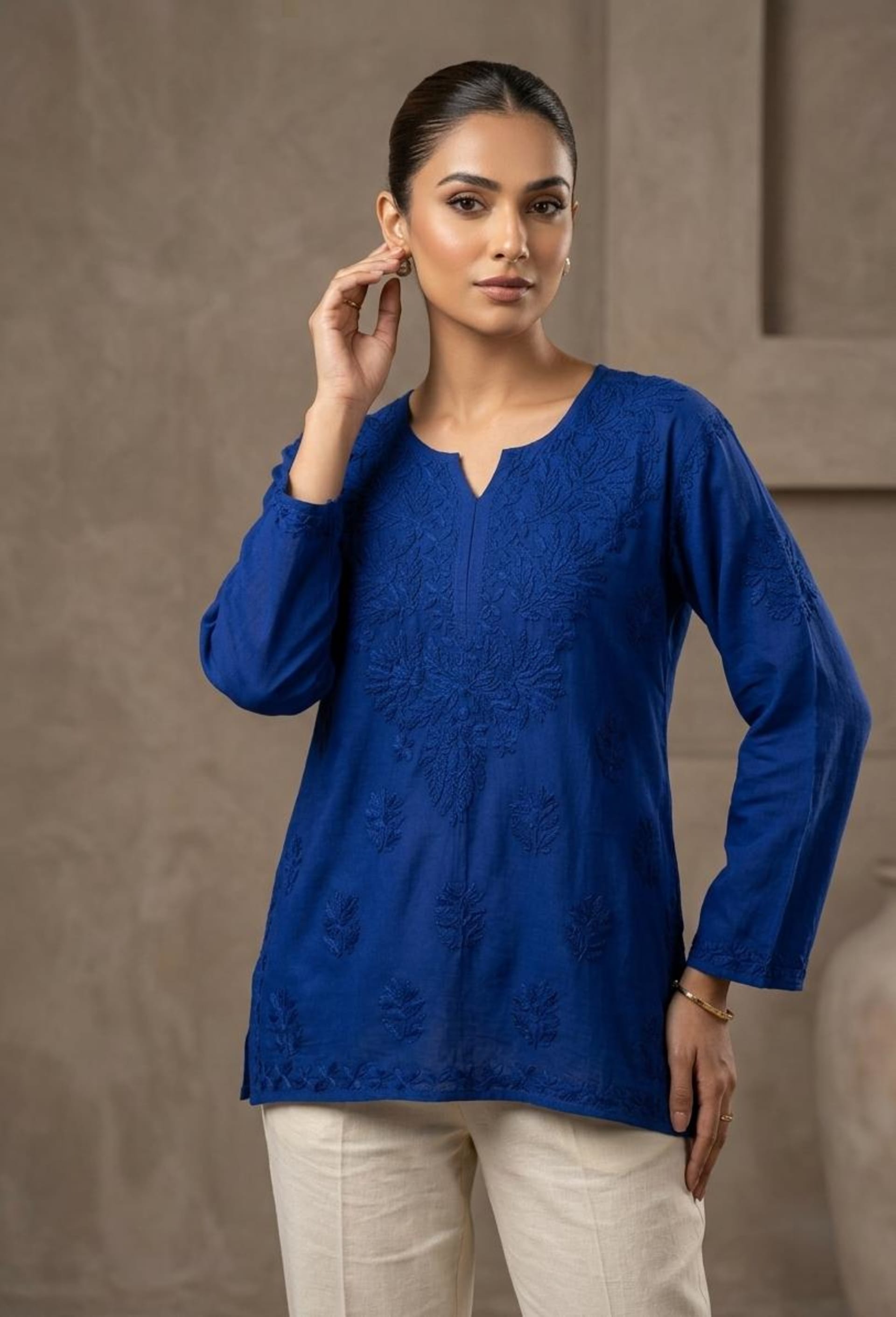 Premium Muslin Short Chikankari Kurti | Authentic Handwork Tunic (28" Length) - Authentic Lucknowi Chikankari
