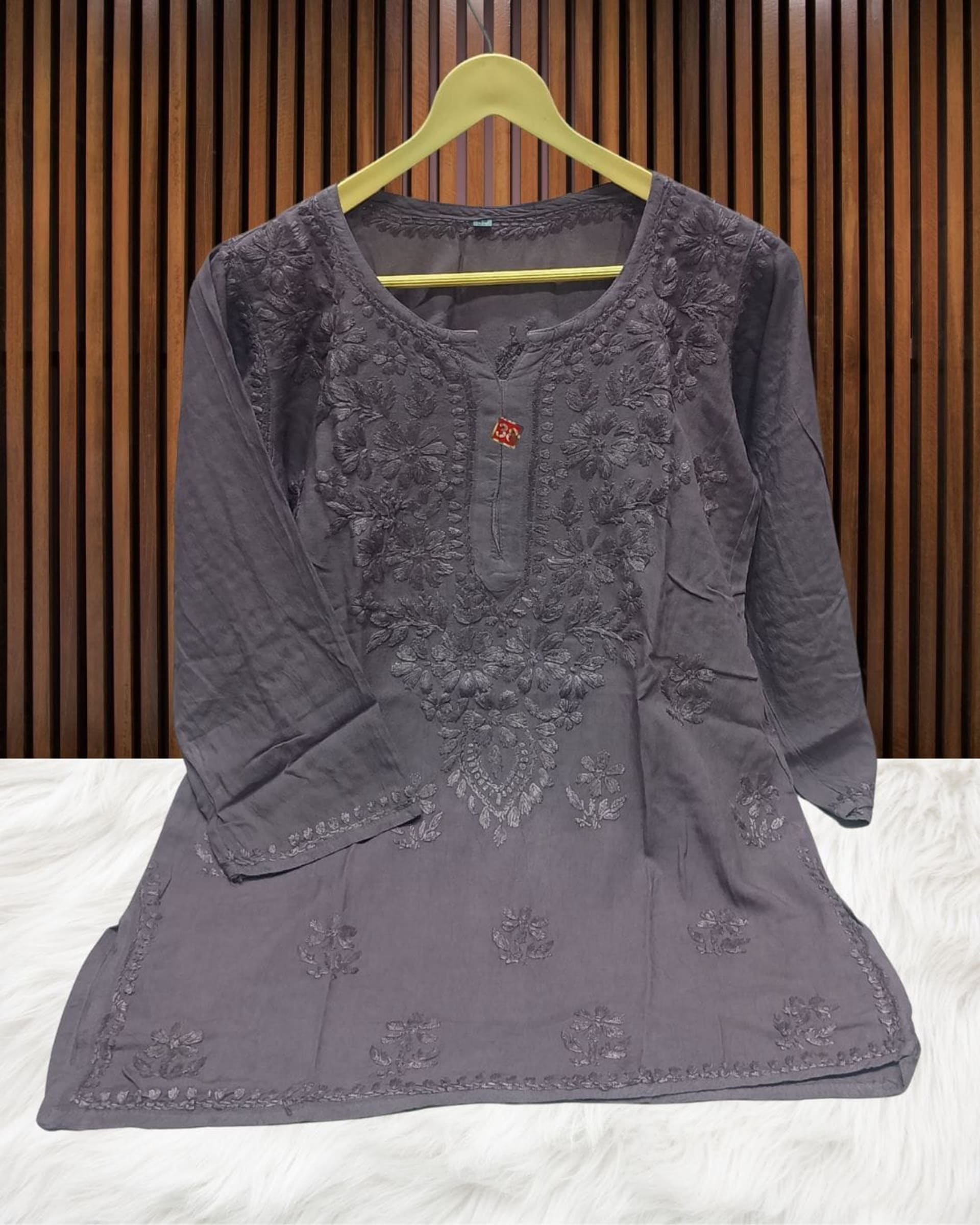NOOR CHIKANKARI SHORT TOP Lucknowi Chikankari - Full view 8