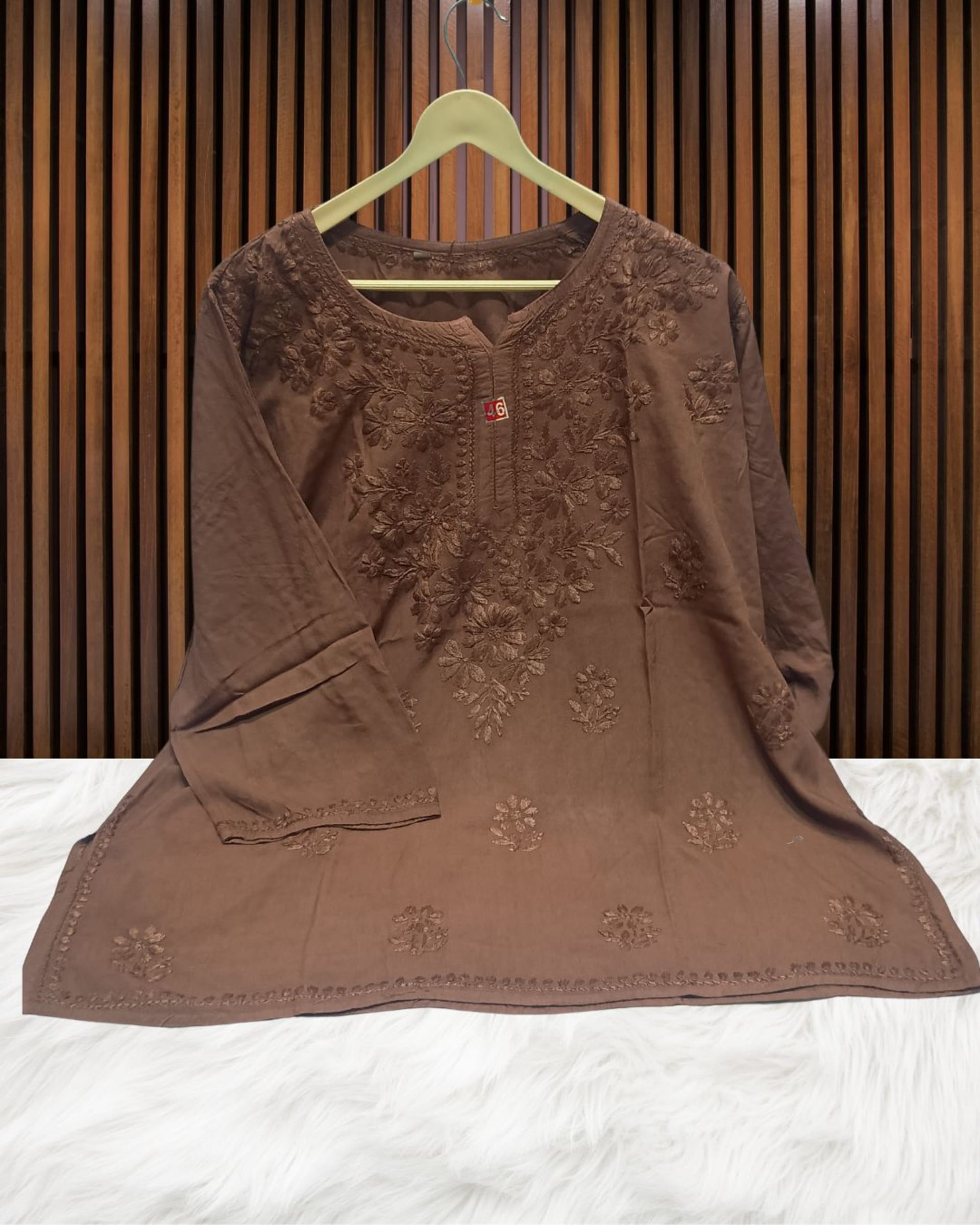 Lucknowi Handwork Short Chikankari Kurti Lucknowi Chikankari - Full view 6