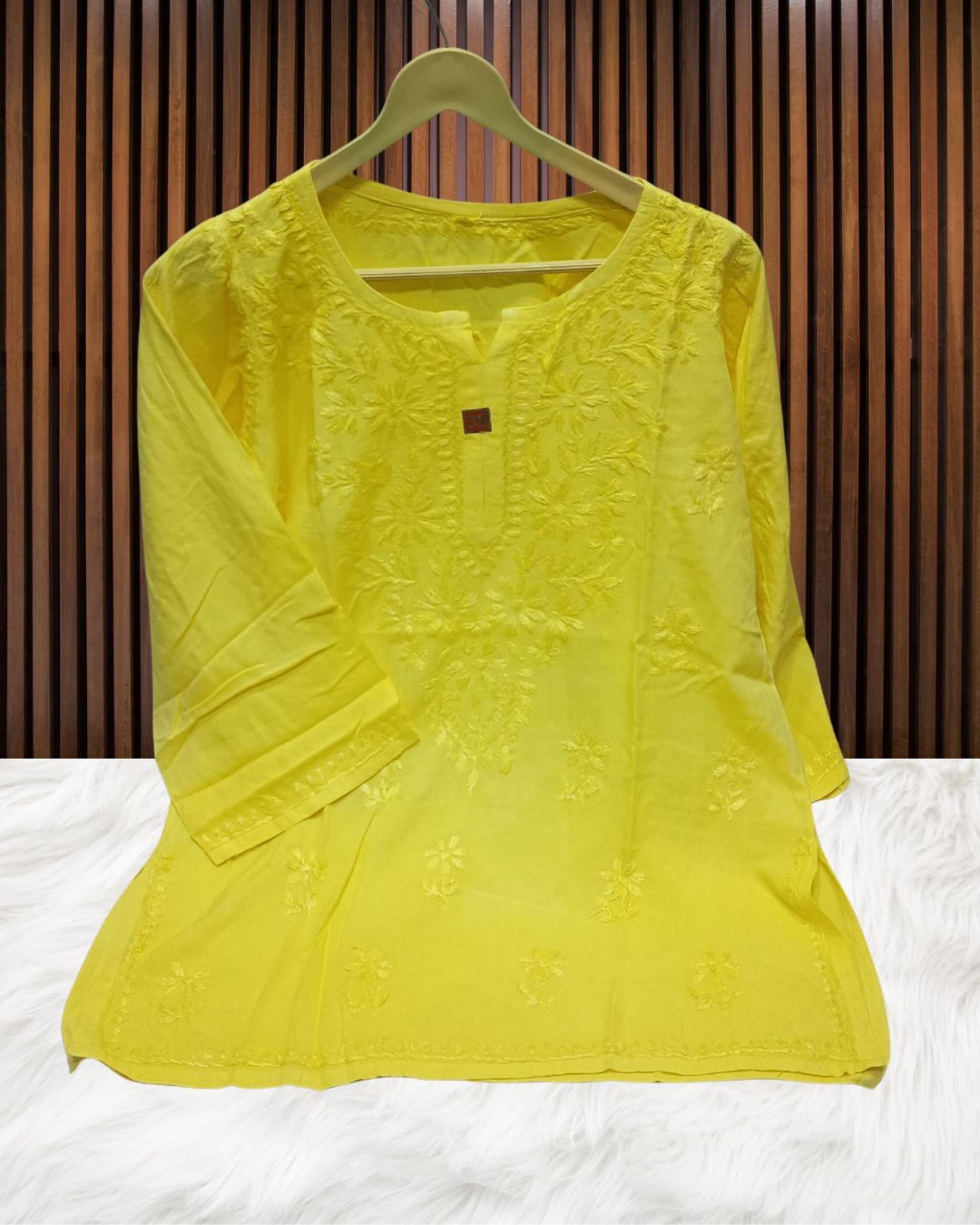 Lucknowi Handwork Short Chikankari Kurti Lucknowi Chikankari - Full view 9