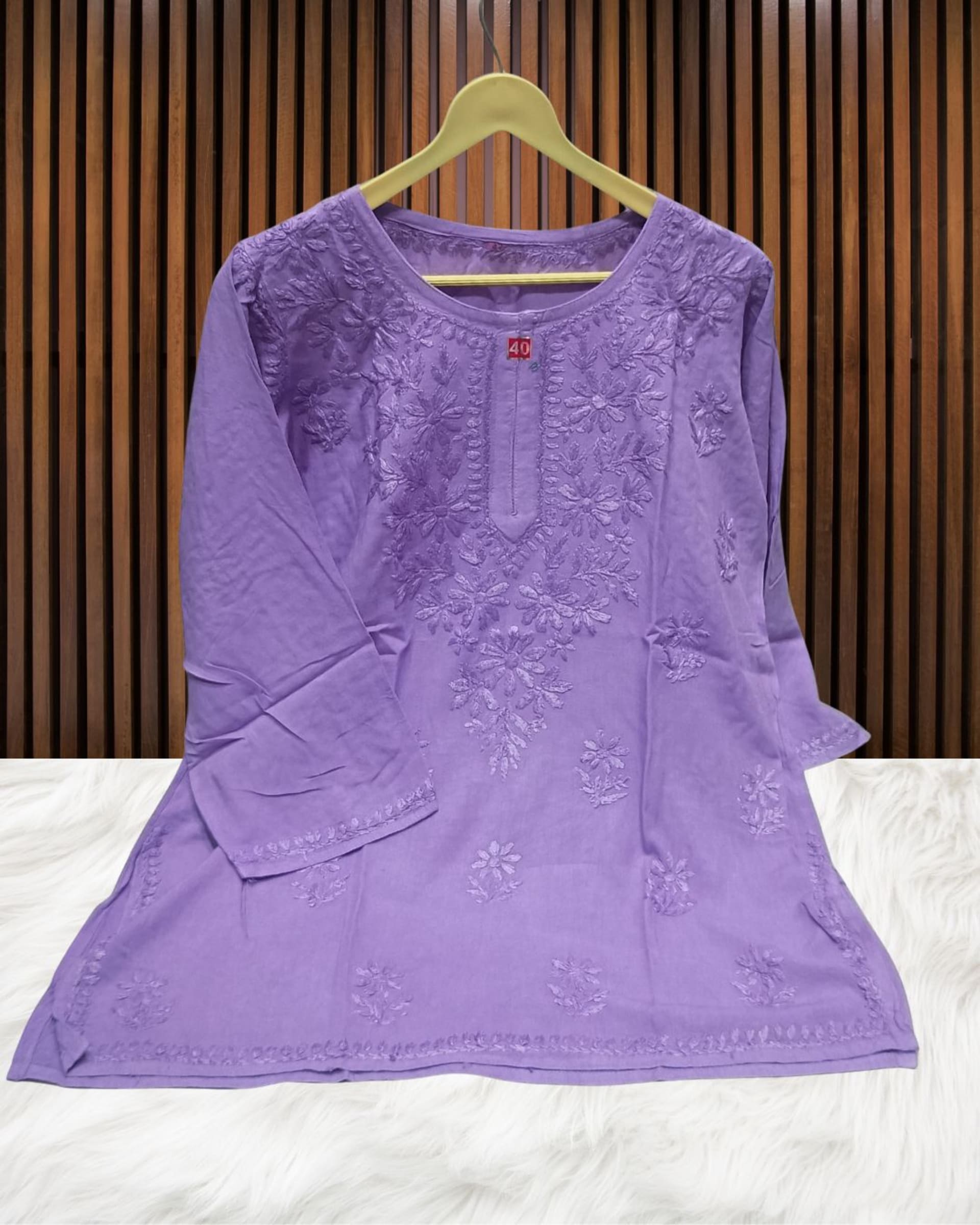 Lucknowi Handwork Short Chikankari Kurti Lucknowi Chikankari - Full view 19