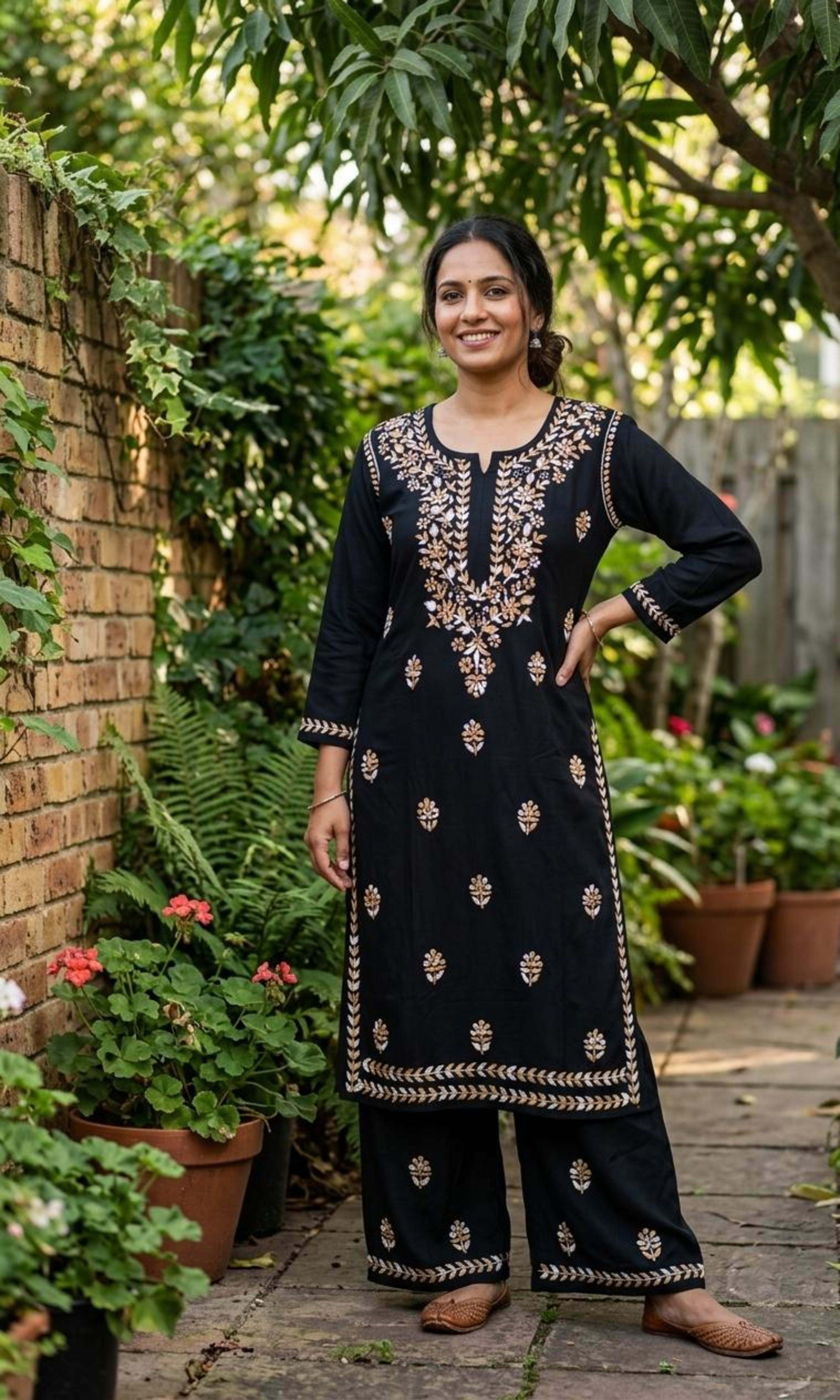 Heritage Glow – Shaded Handwork Chikankari Rayon Kurta & Plazzo Set Lucknowi Chikankari - Full view 1