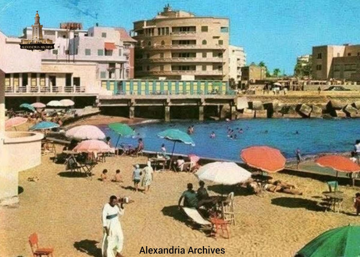 شاطىء سان ستفانو بالاسكندرية ١٩٦٥🌊 
