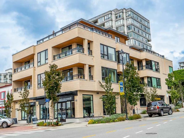 condos for sale in West Vancouver